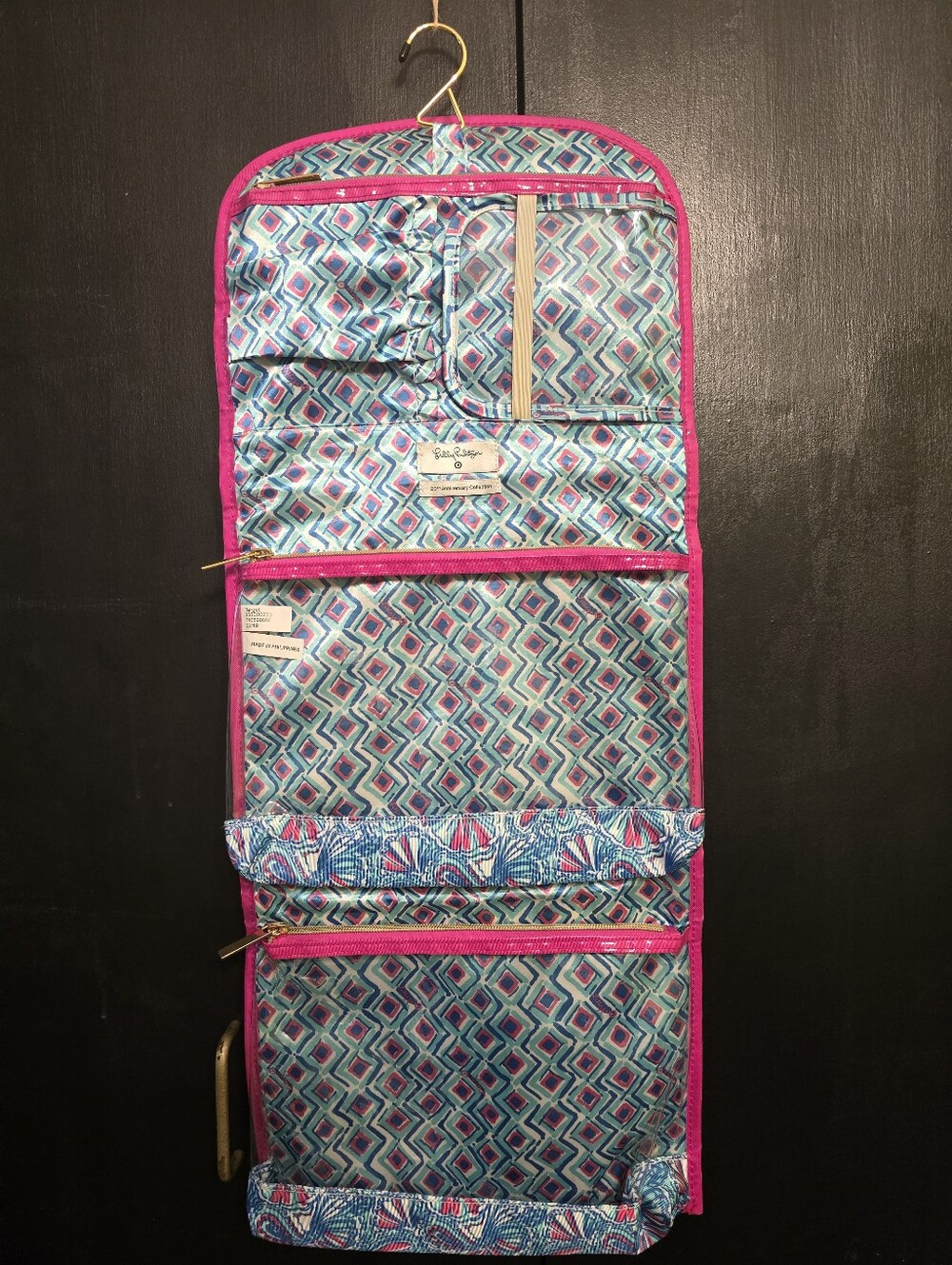 LILLY PULITZE TARGET Limited Edition "My Fans" Print Hanging Valet Travel Case